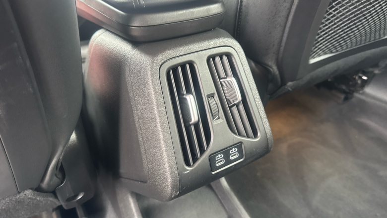 BMW iX1 230kW xDrive30 xLine 65kWh 5dr Auto Electric Estate